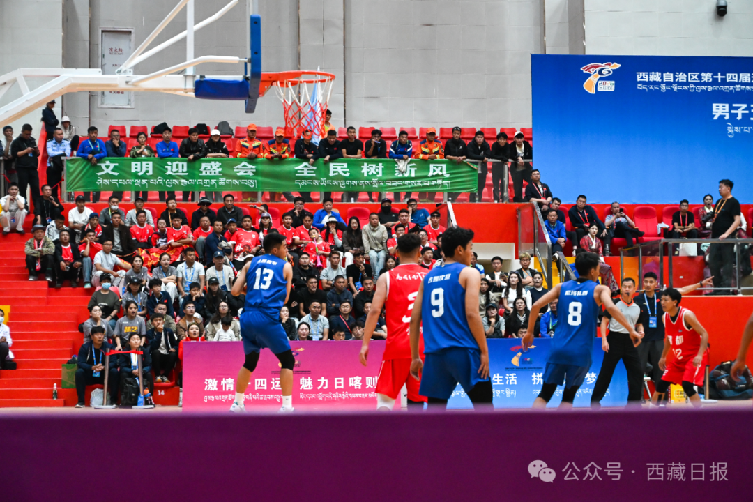 图为决赛男子五人制篮球赛现场。记者　晋巴次成　摄